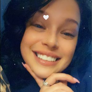 Meet your Posher, Alison